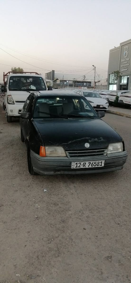 كاديت موديل 91 سنويه الي29
سعر 17 وبيها مجال
رقم الهاتف ***********
