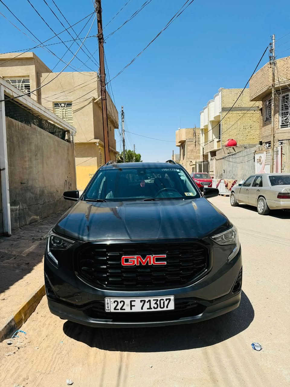 جمسي تيران GMC
موديل 2020 
محرك 2000 تيربو 
رقم اربيل الجديد 
مواصفات SLT فول 
سيارة نظيفة جدا مداريها 
بيها 3 قطع  صبغ وحده كلين من امريكا 
 بيها تخم تاير جديد 
العنوان كربلاء حي التحدي 
السعر / 18,500 دولار وبيها مجال بسيط تقديري للجيه
للتواصل 
***********
