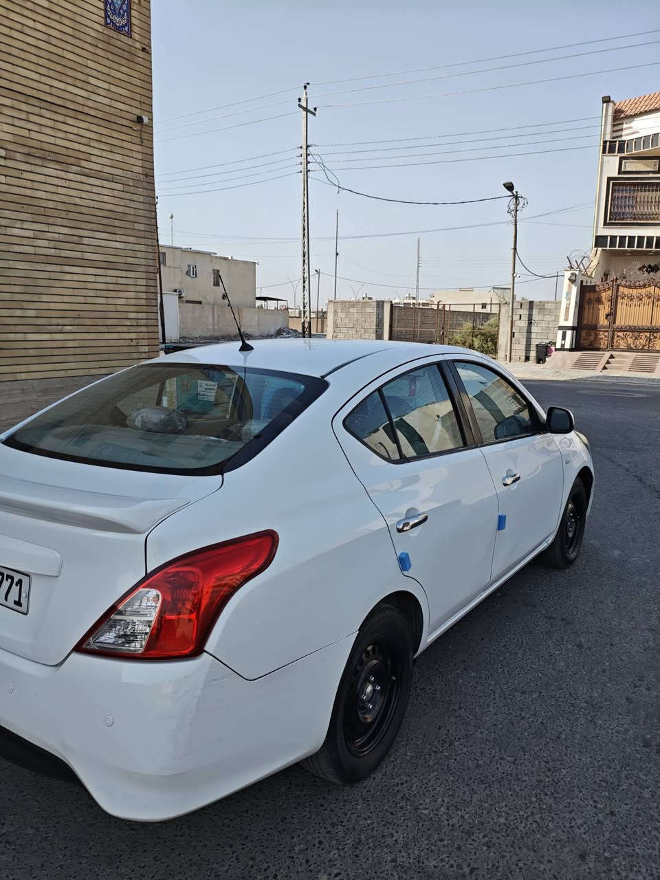 نيسان سني هندي بليته زركة مديل 2023 تريد وكالة او تحويل بكيفك مكينه كير جدد كفاله ماشيه 88 حداده تخم تاير تبريد كهربائيات كفاله سيارة جاهزه من كلشي شاشه وكامره وتحكم ستيرن بلاد سويجات ثنين مكفولة فقط مكانات بارد اثر طخات خفيفه شوف العين باقي كفاله لاصبغ ولاتبديل وموجود سونار بالمنشور العنوان البصرة بيع او مراوس حسب الرغبة السعر 114 هـ*********** متواجد اتصال او واتساب
