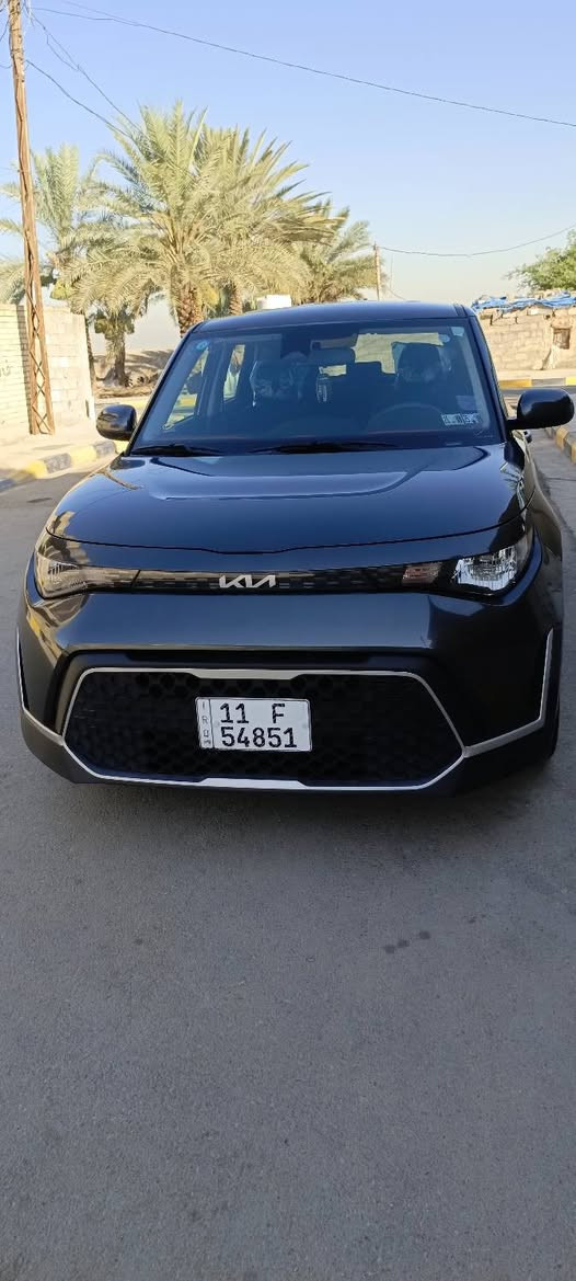 كيا صول 2024 رقم بغداد باسمي لاصبغ ولا تبديل اني مرقمها ليبل واحد جديدة لك بالعافية على ياخذها هاتف ***********مكان السيارة الصويرة

