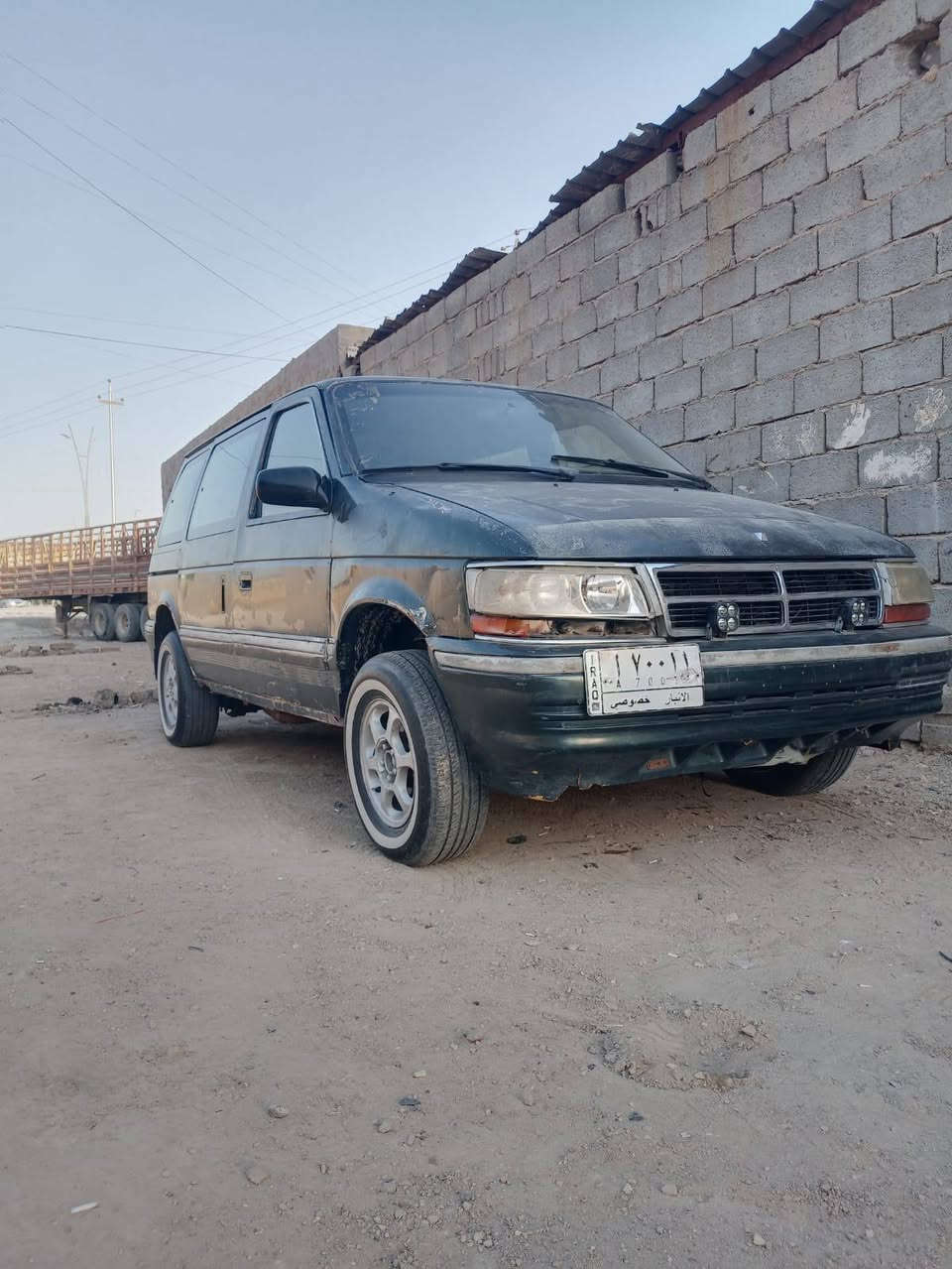 سلام عليكم اخواني
سياره للبيع او مراوس النوع دوج كلايزر موديل 1993 تحويل مباشر
سياره عضمته حلوه مابيها اي نقص كهربائيات كامله تخم تاير
 سياره بلاديه فول رقمها انبار عطلها كيرها كايم ميكانيكي سعرها 30 بيها مجال // مكان الفلوجه شارع 60

***********  / واتساب اتصال ماسنجر متواجد

