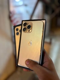 ايفون ١٣ برو ماكس • ٢٥٦ • بطاريه ٧٨