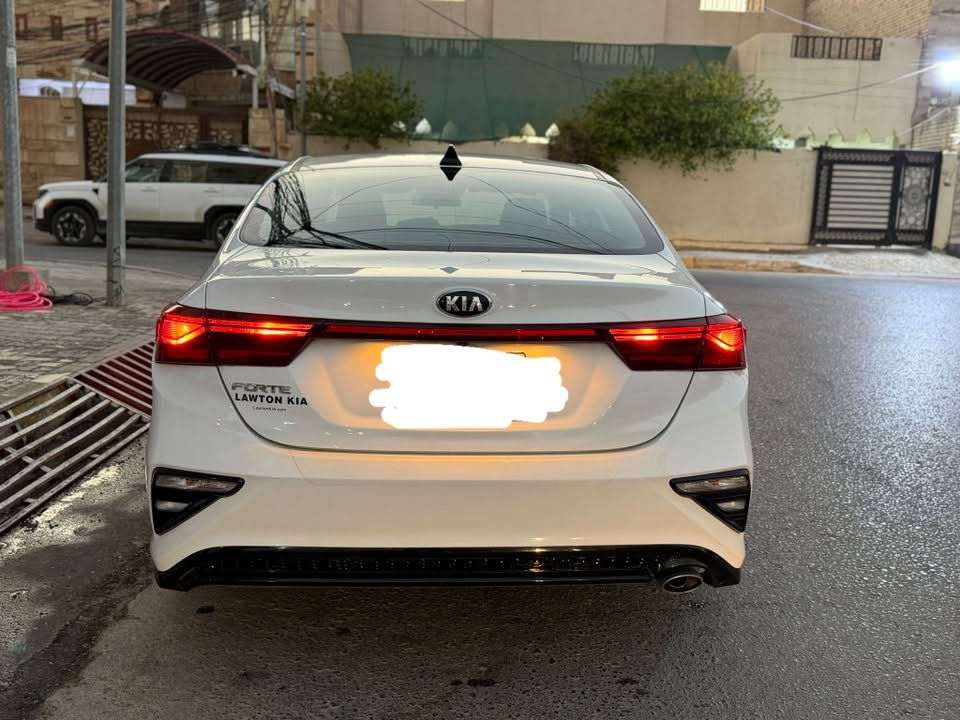 السلام عليكم
فورتي 2019 وارد امريكي
حادثها الباب الي بجانب السايق مبدله وبيها بعض الشخوط البسيطة نظيفة كلش رقمها كربلاء ورقمها مميز
لتفاصيل اكثر تواصل على الرقم *********** واتساب
