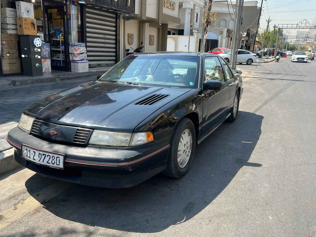 سلام عليكم البيع 🇺🇸
شوفرليت لومينا موديل 1993 تك باب
سياره بلادي بيه قطعه واحد ونص ضبغ فقط 
دخل سياره بلادي 
تبرد ثلج ❄️ 
تخم تايرات جديد 
صدر امامي خلفي نطيف 
سياره خير من الله 
بغداد بسمي تحويل ثاني يوم 
مكاني بغداد : العطيفيه
شرايه يتصل واني به خدمة ماقصر ويايه
***********
