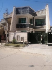 المربع الذهبي • ٢٠٠م • طابو صرف
