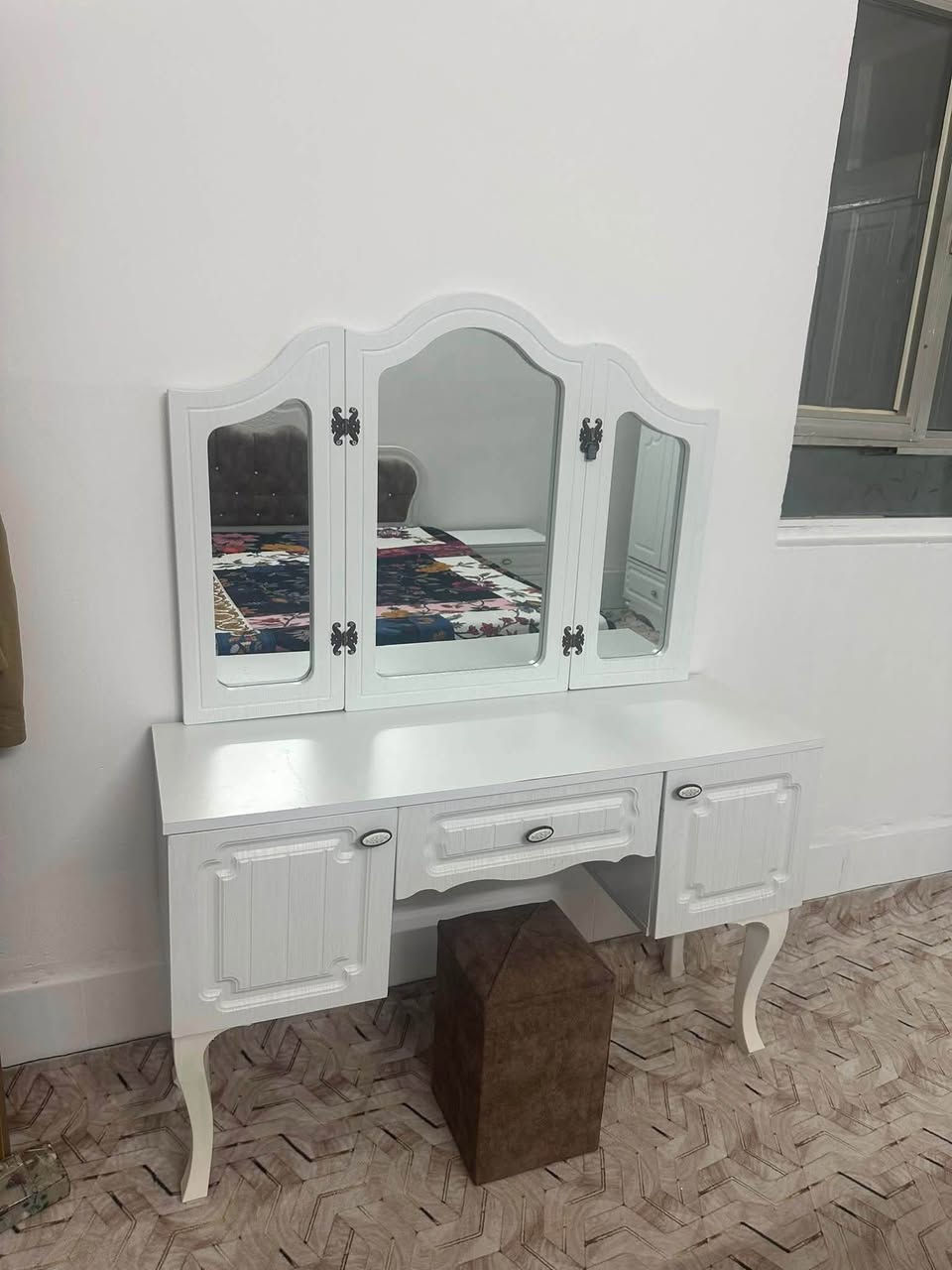 تاخم نوسـتن7 پـارچـە ماشالله ي ده وێ .
ماڵ دۆستە زۆر خاوێن و پـاکـە تورکـیـه بالام پريسه
بۆ نرخ پە یوندی بکە ن وە ک لۆک وایە
پــێشـانگـاي ســه یــوان پـاڵانـي 
◀️***********
📲*********** viber
🌐کە لار-ناوبازاڕ مــه زاده کـۆنە کە  
🚛گەیاندنمان هەیە بۆ سەرجەم شارەکان🚚
↩گۆڕینەوەش ئەکەین بە 
      کەلوپەلی ناوماڵ
