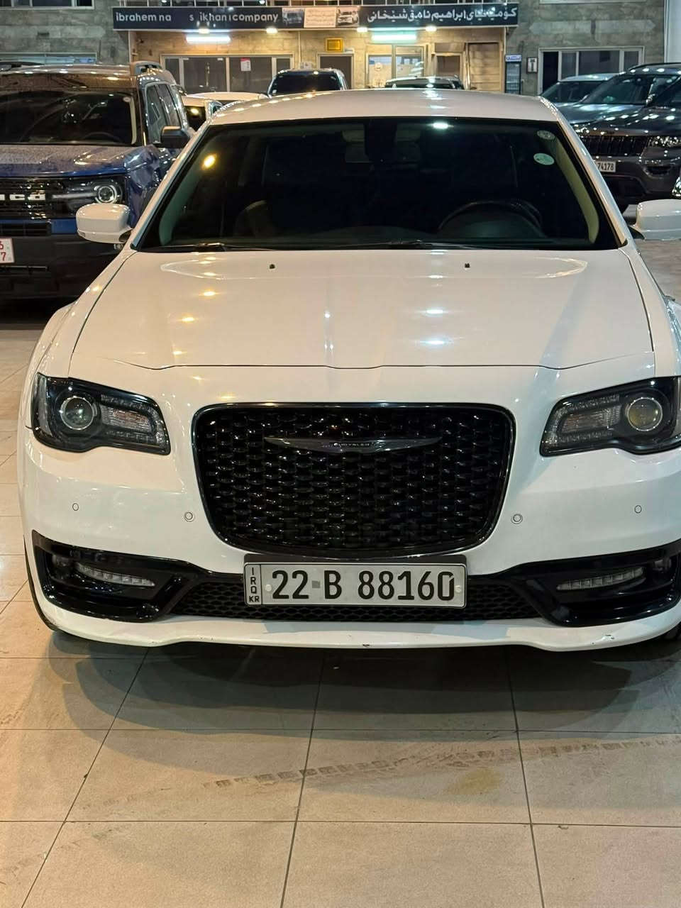كرايسلر 300 • ٢٠٢١ • ٦٠٠٠٠ كم