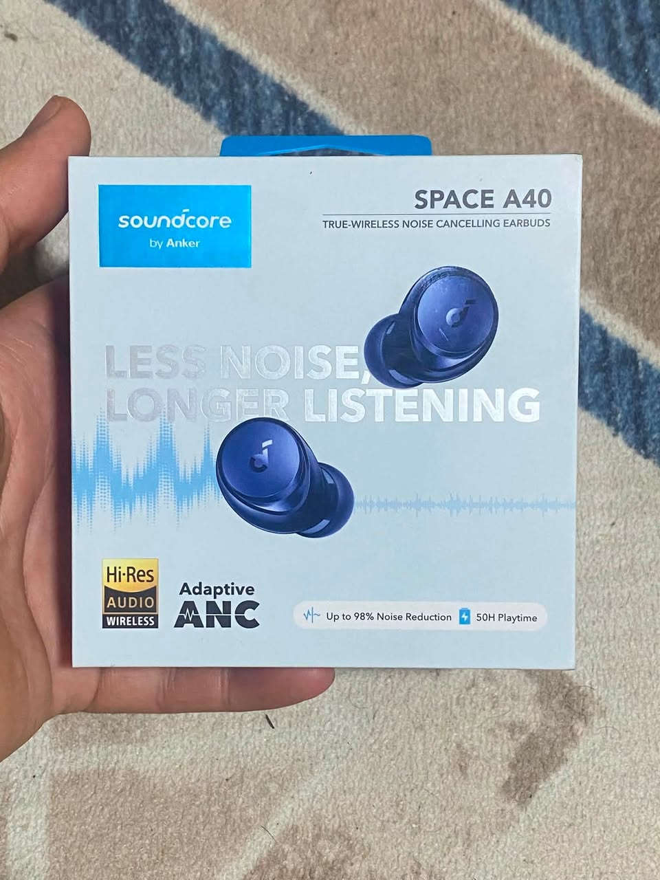للبيع: سماعة Soundcore Space A40 أصلية
الحالة: مستخدمة لمدة 6 أشهر فقط، السماعة نظيفة جداً بحالة أخو الجديد، وشغالة 100% بدون أي خلل أو مشاكل المواصفات: عزل صوتي قوي جداً (ANC)، بطارية تدوم طويلاً، وصوت عالي الدقة (Hi-ReS Audio) ، وتطبيق خاص للتحكم بالسماعة.
الملحقات: الكرتون الأصلي موجود مع كافة الملحقات والجلد (اللاستيكات) الأصلية بمختلف الأحجام.
ملاحظة: السماعة بدون واير الشحن (بس هي تنشحن بأي واير Type-C عادي متوفر بكل بيت).
السعر: 85,000 دينار (وبيها مجال بسيط للشراي الجاد).
المكان: البصرة الزبير الشعيبة حي المرتضي
للتواصل: خاص او واتساب***********
