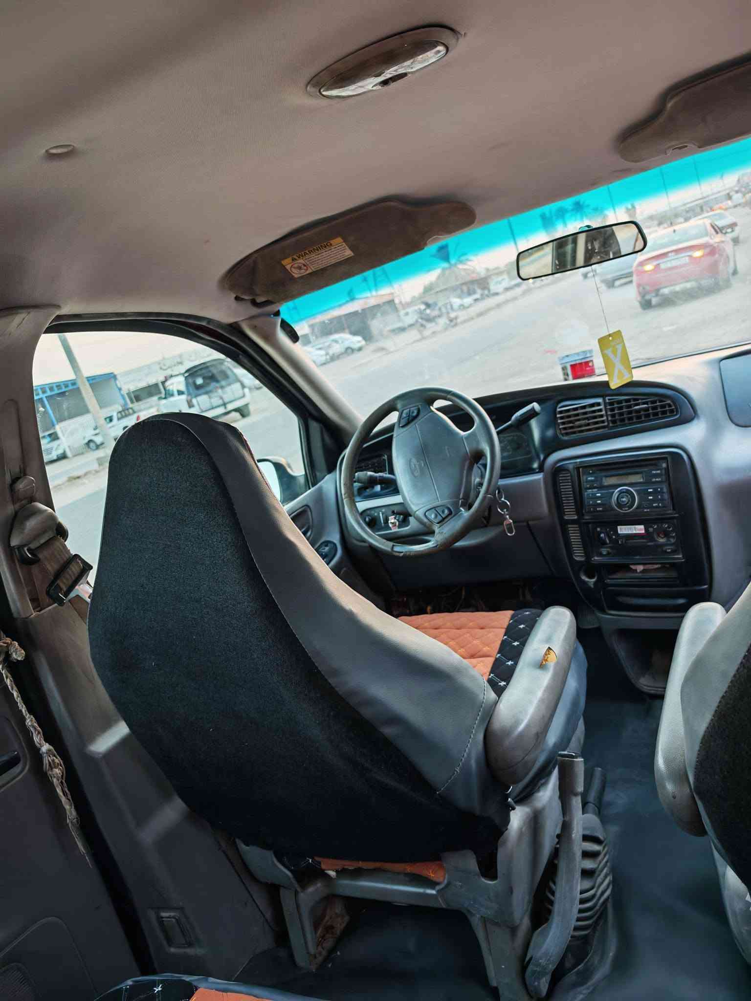 للبيع: فورد ويندستار (Ford Windstar) عائلية بحالة ممتازة 🚗✨الموديل:   2000 رقم بغداد
لون السيارة: [احمر]

تناقل السرعة (القير): [اتوماتيك ]

المحرك (المكينة): بحالة جيدة جداً . بیها منظومه غاز 

الصالون الداخلي: كراسي قماش (7 مقاعد).

الحالة العامة: السيارة ميكانيكياً جاهزه والبدي مالتها حلو نضيف 

📍 الموقع: [بابل /الشوملي]/للاتصال 

 *********** متوقر واتساب 

💰 السعر المطلوب: [45 قابل للتفاوض]
