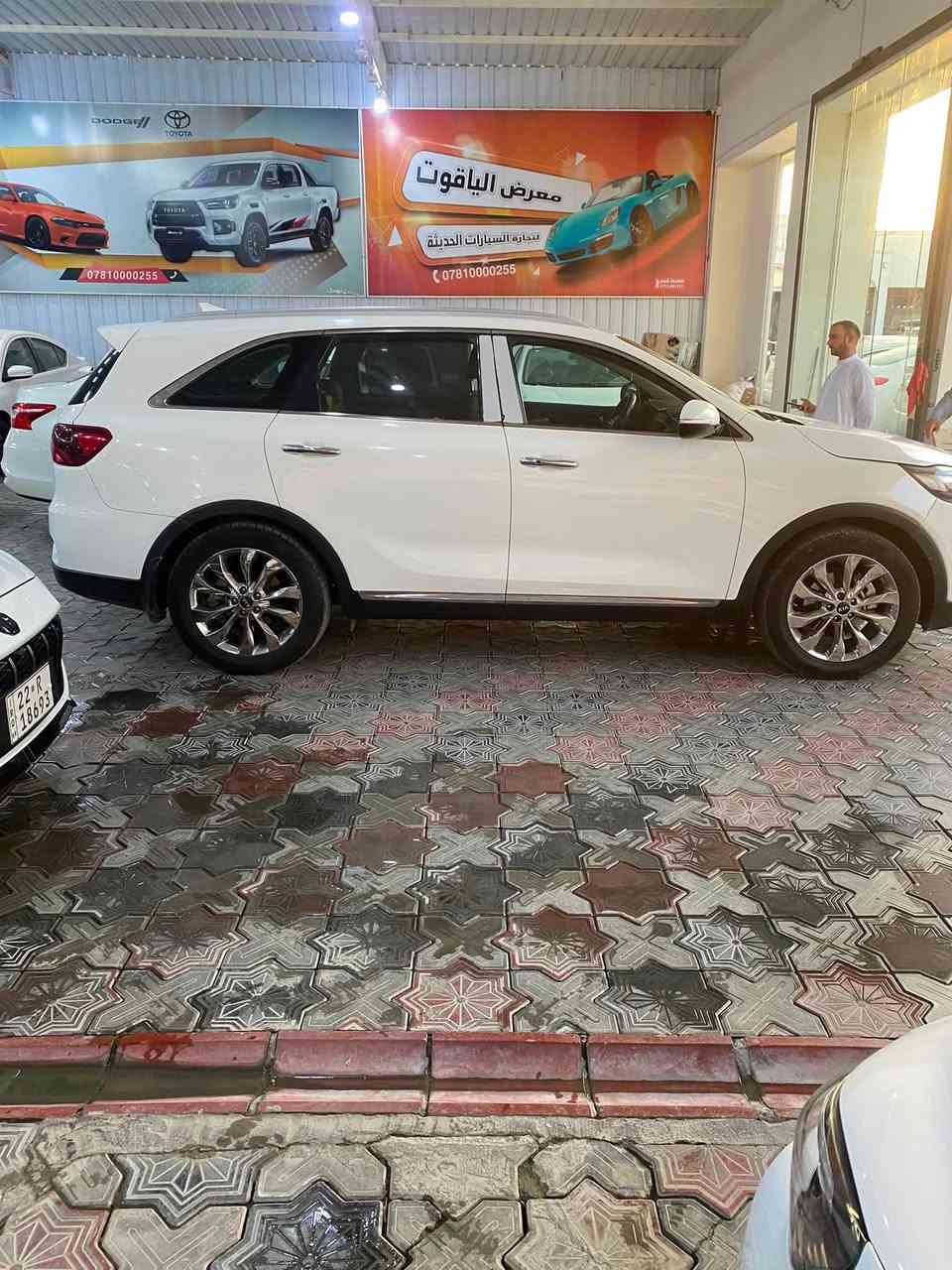 سورنتو 2019 خليجي سته سلندر سبعه راكب حساس امامي خلفي جنطه كهرباء كشنات ثنين كهرباء شاحن واير لس  كشنات جلد مكفوله كفاله عامه بس بيه شخط باب خلفي ***********
