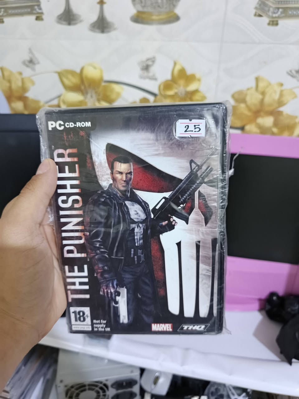 السلام عليكم
شاشة pc نوع سامسونج حجم 26 إنش منافذ HD / VGA 
سعرها 50 ألف 
////////////////
شاشتين وردية وسودة الوانهم تعبانه شوي مع ريموت جوكر 
سعر شاشتين 55 ألف 
/////////////////
لعبة The Punisher أصلية نسخه حاسبة نظيفة وكاملة منوال تجي 3 أقراص نظافة 100٪ سعرها 25 ألف 
//////////////////
للحجز والمراسلة ***********
متوفر توصيل لكل محافظات العراق
