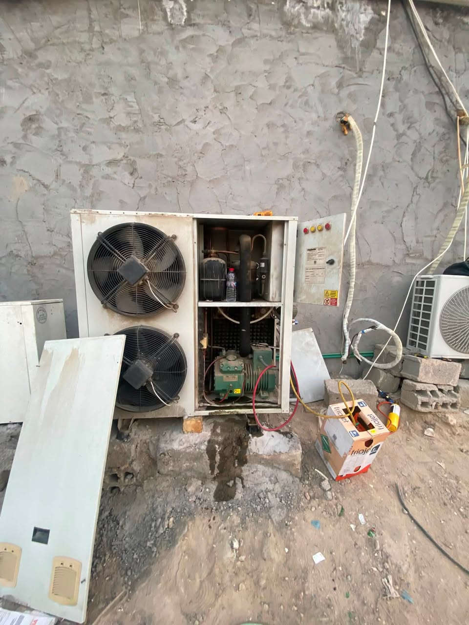 ️🔥 الأخوين للتبريد والتكييف 🔥❄️
شغلك ويانا مو مجرد تصليح… شغلك ويانا ثقة وضمان 🤝

نقدم لكم خدمات:
🔧 صيانة وإصلاح أجهزة التبريد والتكييف
❄️ سبلت – تبريد مركزي – شيلرات – بكجات- برادات 
⚙️ تشخيص الأعطال ومعالجتها بأفضل الطرق
🛠️ شغل احترافي ونظيف وبأسعار مناسبة
👨‍🎨تغير لون السبالت والمكيفات 

⭐ ضمان سنة كاملة على العمل ⭐
حتى تكون مطمئن، لأننا نثق بجودة شغلنا ونحرص على رضا زبائننا.

📞 للحجز والاستفسار: واتساب 
***********

❄️ الأخوين للتبريد والتكييف ❄️
“جودة بالشغل… ثقة بالتعامل… وضمان يطمنك
