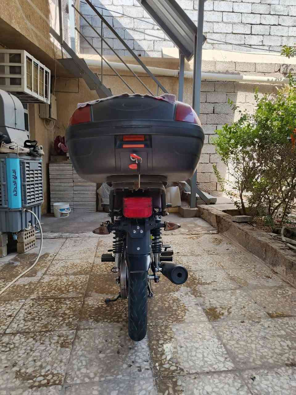 دراجة شايننك موديل ٢٠٢٣رقم بغداد باسمي تحويل ثاني يوم للمشتري الدراجة فول نضافة مامفتوح بيهه برغي على كد الدوام روحةورجعة. اني موظف. مامشتغلة دلفري.. مكاني بغداد. السعر ٢مليون الشراي يتصل***********
