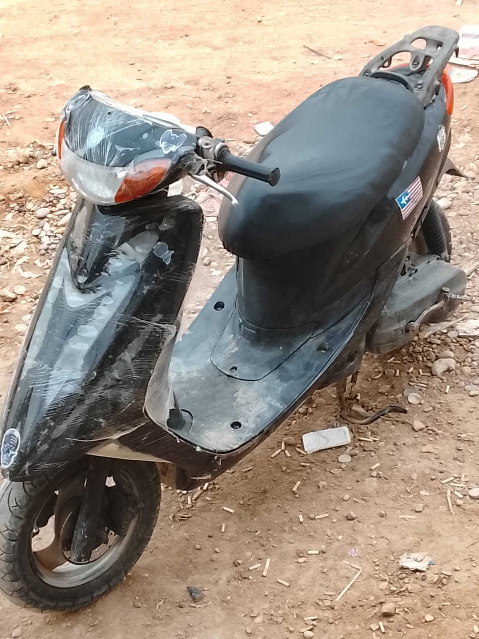 عصفوره مراوس بيكم اذا اكو جاهزه ما بيه اي شي نكره سلف هندر كهرباء يات جاهزه سعر ربع او مراوس ***********
