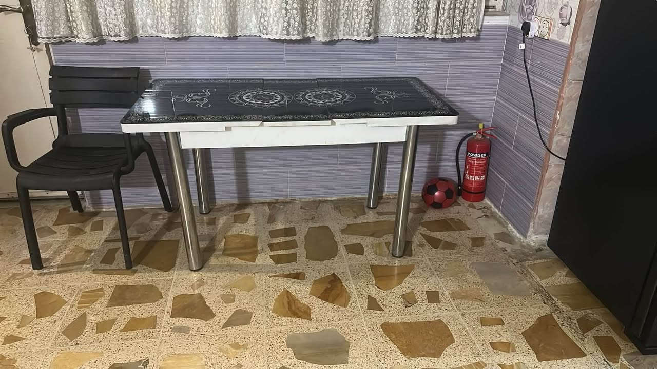 غراض للبيع للاستفسار
***********
