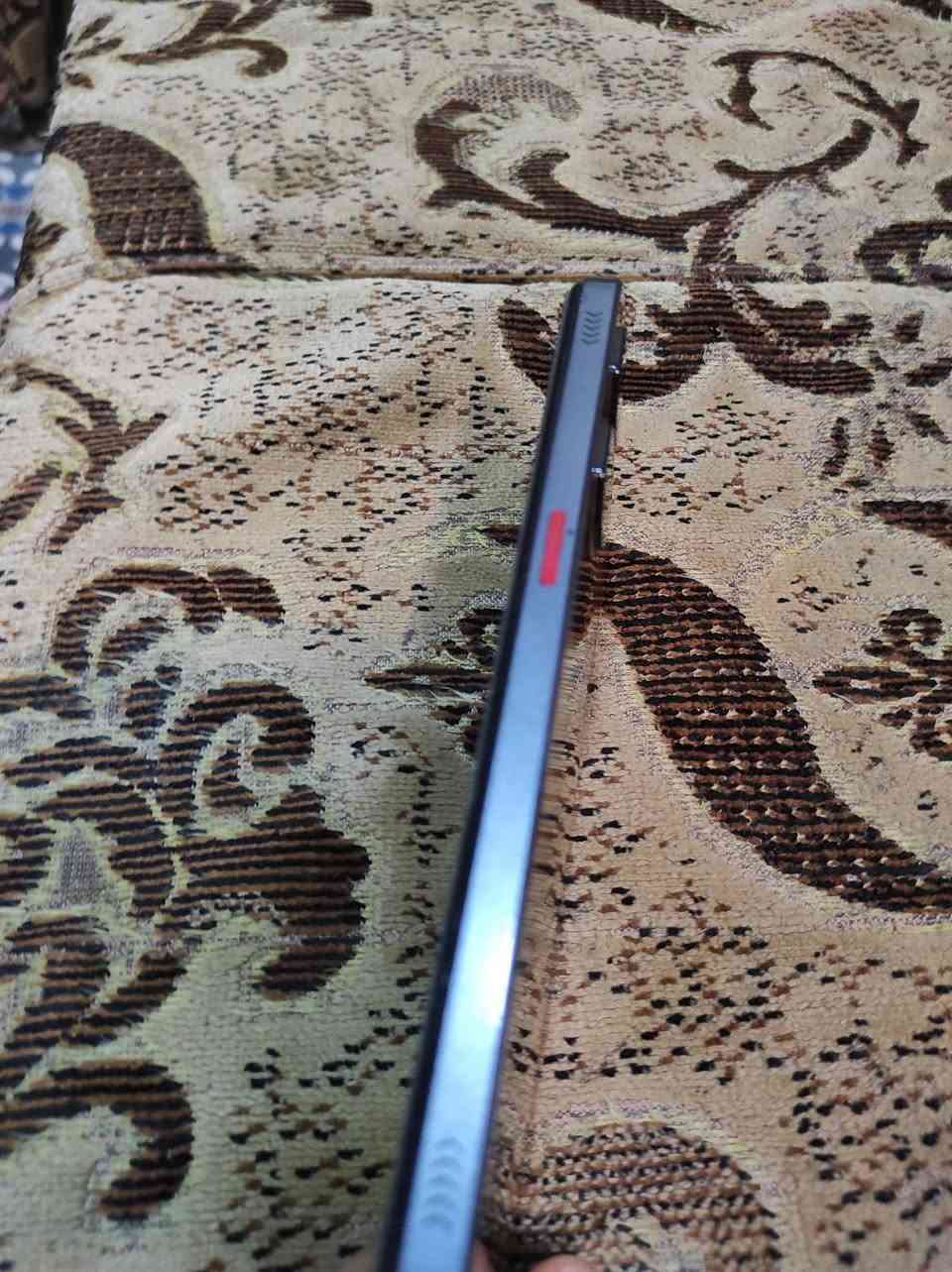 سلام عليكم موبايل نوبيا ذاكره256بي   فطر بل حساس بوبجي60فريم بي شفتات خطين فول لموبايل مكاني نجف  ***********لسعر 140
