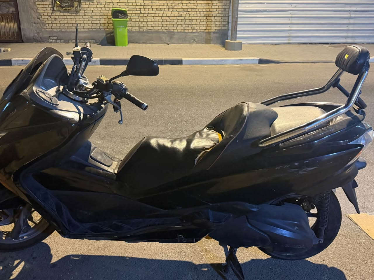سلام عليكم
دراجه  s7 010
دراجه لامغسوله ولا ممسوحه بترابها متروكه مكفوله كفاله عامه مكينه رنبه برغي ما مفتوح بيه ما تاخذه إذا ما تفحص يم أبو مصلحه
مع ملاحضات في الكفرات لدراجه نكره 
كهربائيات كفاله 
عنواني بصره ياسين خريبط
سعر مليون 600 وبيه مجال
***********الرقم
