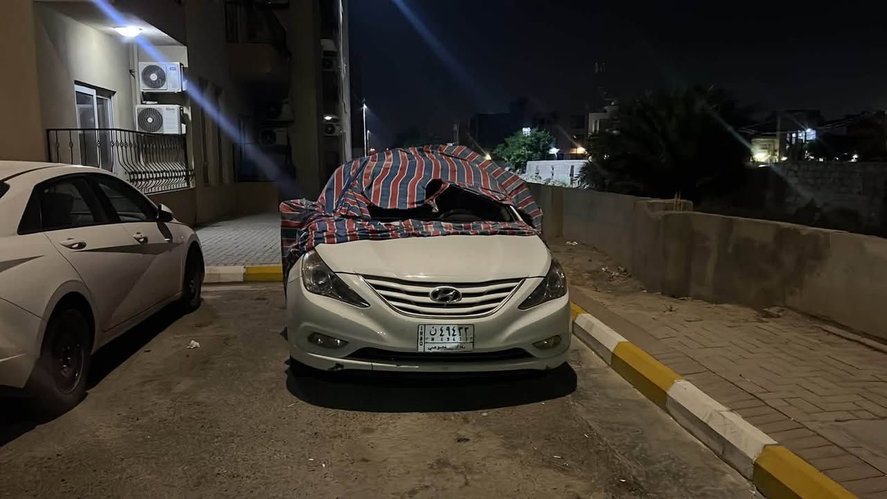 السلام عليكم ورحمة الله وبركاته
هيونداي سوناتا ٢٠١٢ خليجي الشركة العامة وكالة القاصد ماشية ٣٠٠ الف الحادث كما موضح في الصور شغالة تمشي العنوان بغداد - الكرخ السعر 51$ ورقة وبيها مجال  بسيط للمعلومات والاستفسار الاتصال على الرقم / ***********
السيارة جانت كفالة عامه وبس هذه الحادث مالتها مابيهه غير حادث
