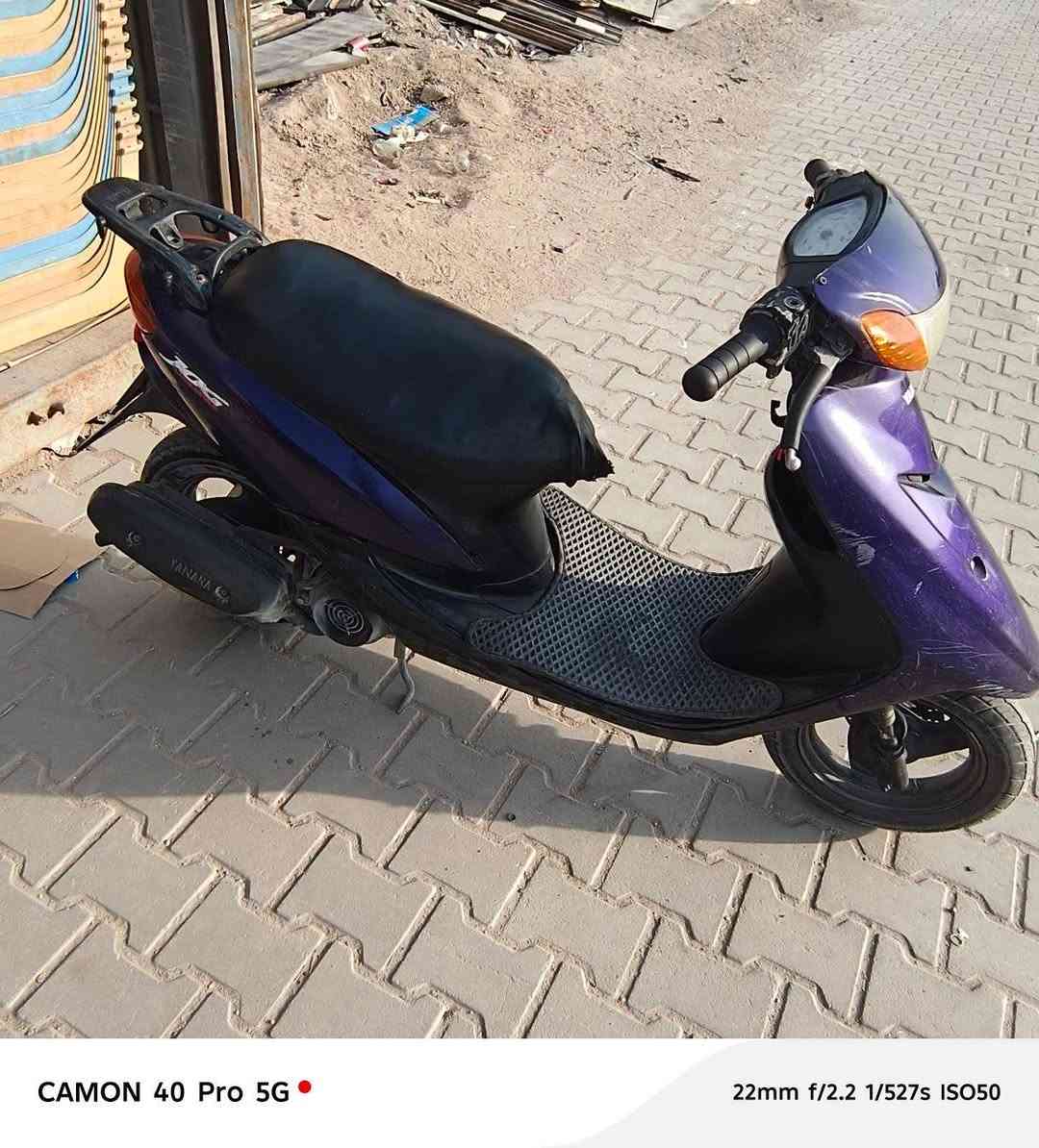 سلام عليكم
عصفوري ياباني  مكينه خرسه مفتوحه بوشه وبستم
الغراض كلها ع وضع البلاد كلشي شغال كهربائيات 
عوزها باتري فقط 
السعر ٣٥٠  وبيها مجال للشراي
المكان الرميثه 
للاتصال ***********
#مكلف بالنشر

