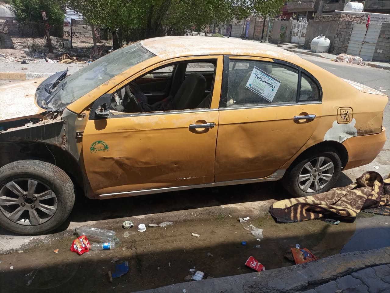 عليكم من رخصت مدير الكروب ليفان620 موياه السياره كير ومحرك مكفولات كورلا كير عادي جدد بطاين نص عمر الساره جنت أعمر بيه وبعدين تركته بيه نقوصات دعاميه اماميه وجاملغات اماميات والباقي ترتيباتوديل2011 رقم بغداد احمر بسمي بس أرقامه وسنويه  احترك بيتي وحتىركن بسيطه يراد عنواني بغداد الحسينيه رايده اب8 وبيه مجال ***********
