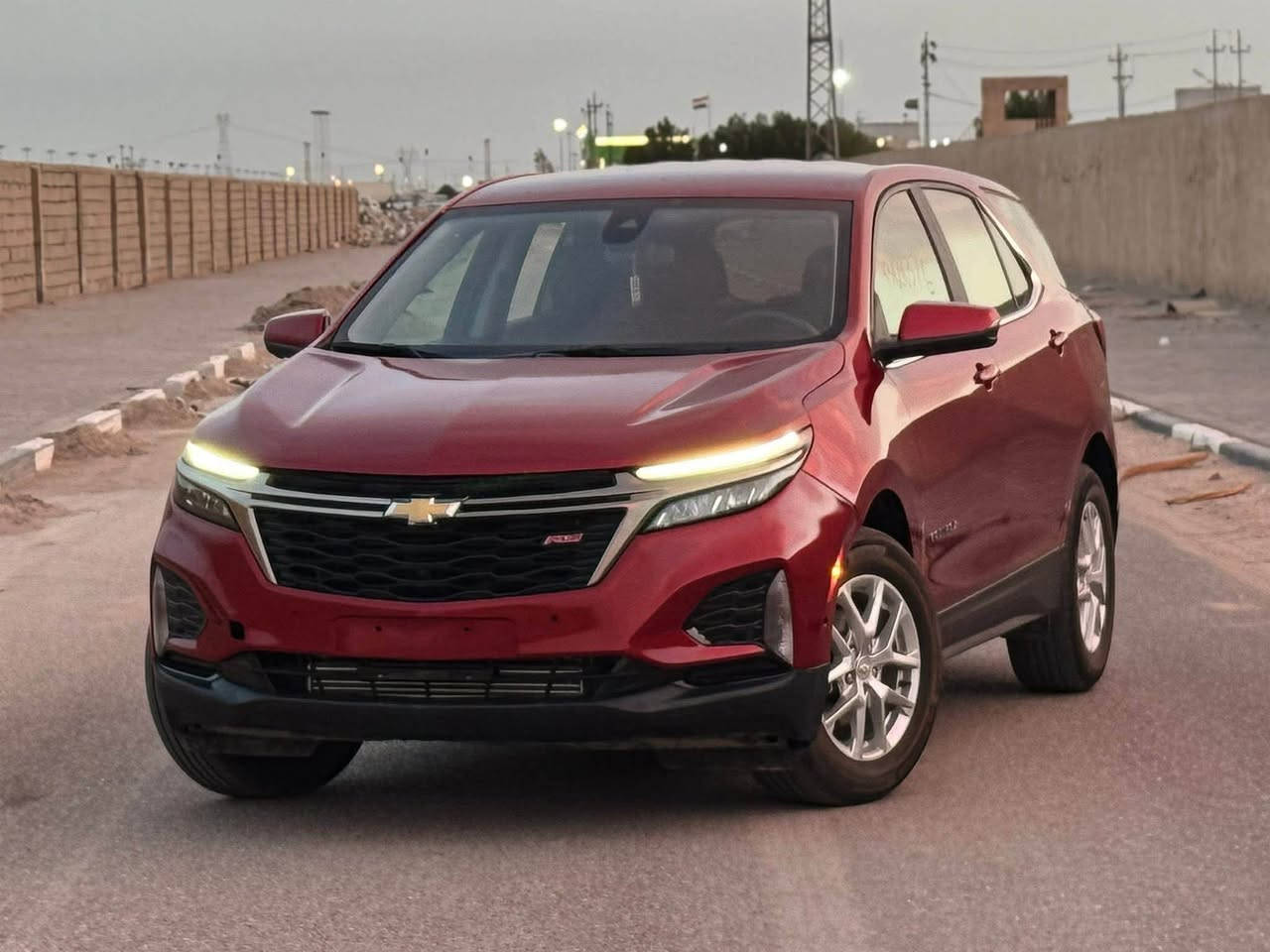 🚘 Chevrolet Equinox LT 2024
رقم اتصال: ***********
• محرك 1.5L Turbo اقتصادي وعزم ممتاز  
• ناقل حركة أوتوماتيك سلس  
• دفع أمامي FWD  
• شاشة كبيرة متعددة الاستخدامات  
• نظام Apple CarPlay & Android Auto  
• كاميرا خلفية + 4 كامرات 360 درجة  
• تشغيل بصمة وستارت ريموت  
• تحكم بالمقود + نظام كروز  
• حساسات أمامية وخلفية  
• مكيف ثلج  
• إنارة LED حديثة  
• ويل رياضية أصلية  
• داخلية مرتبة ونظيفة جداً  
• ممشى: 20,000 ميل فقط  
• مرقم شهداء كامل  
• دخول جديد وجاهزة للاستخدام مباشرة  

💰 السعر: 16,800$  

🔖 رقم الشاصي:  
3GNAXKEG6RS124787
