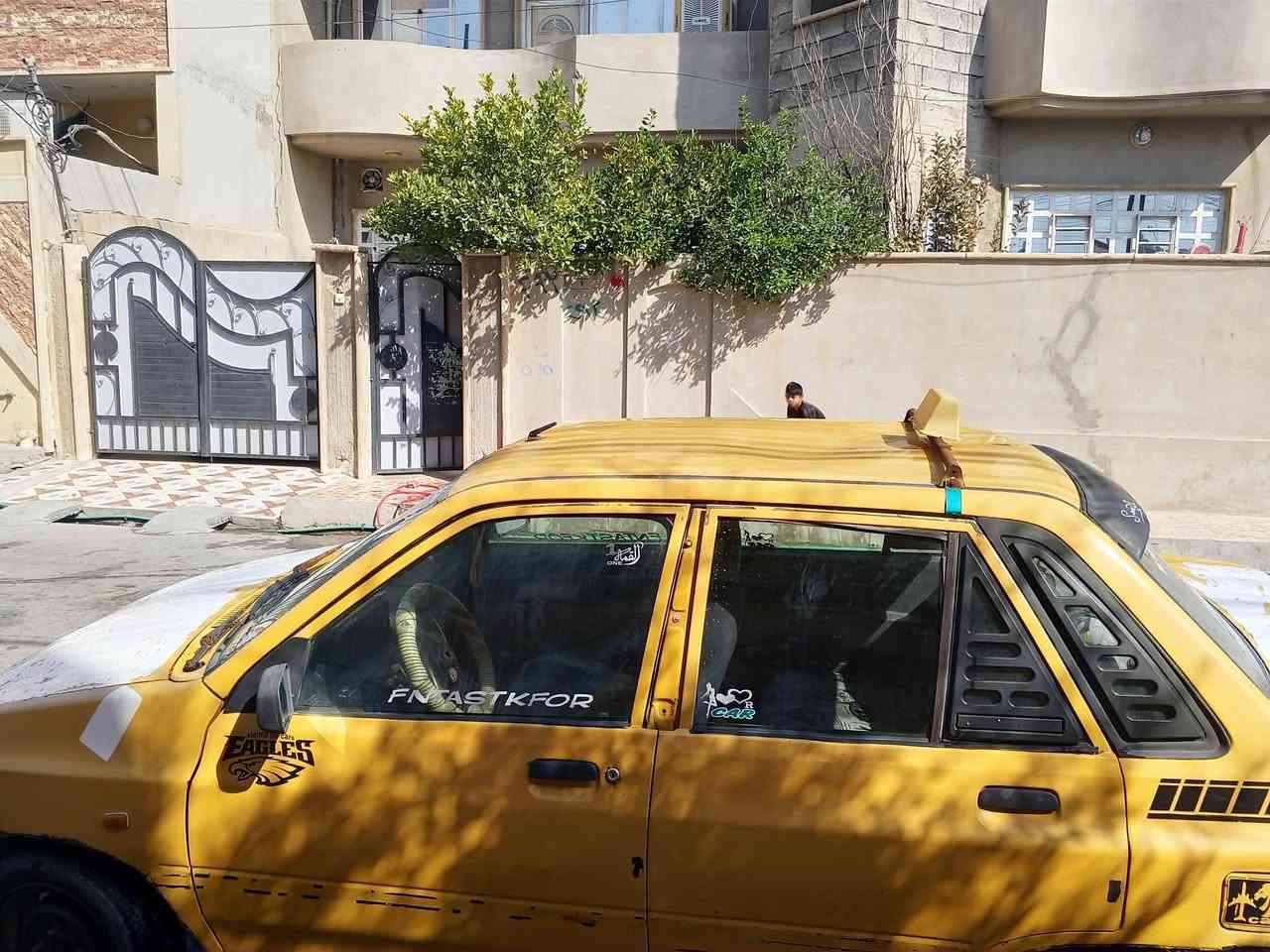 سياره سايبه للبيع السعر 15 ؤرقه المكان حي النتصار رقم الهاتف ***********
