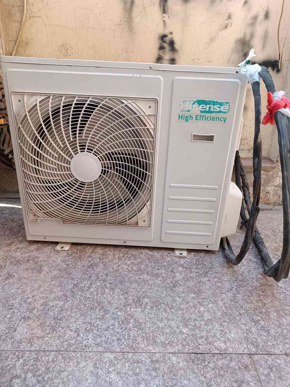 السلام عليكم للبيع سبلت كنتوري هايسنس 3طن،  غراض كامله بواري، اسلاك،  ريمونت

نوع الغاز R22

السعر 600

☎️***********
