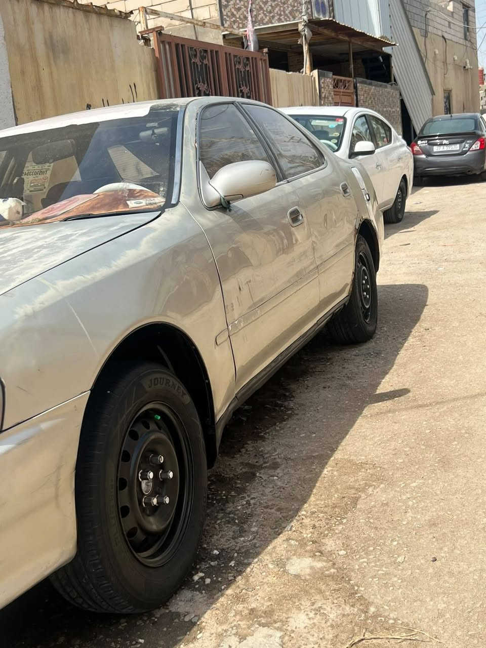 سلام عليكم كرستا نفخ للبيع سياره نقل جثه بدنه كامله شرط سياره جاهزه من كلشي حداديه كير ومحرك تبريد شغال غرفتها حلوه احله من صوره مكاني البصره كرمه علي سعر 40وبيها مجال ***********مامتواجد علئ نت
