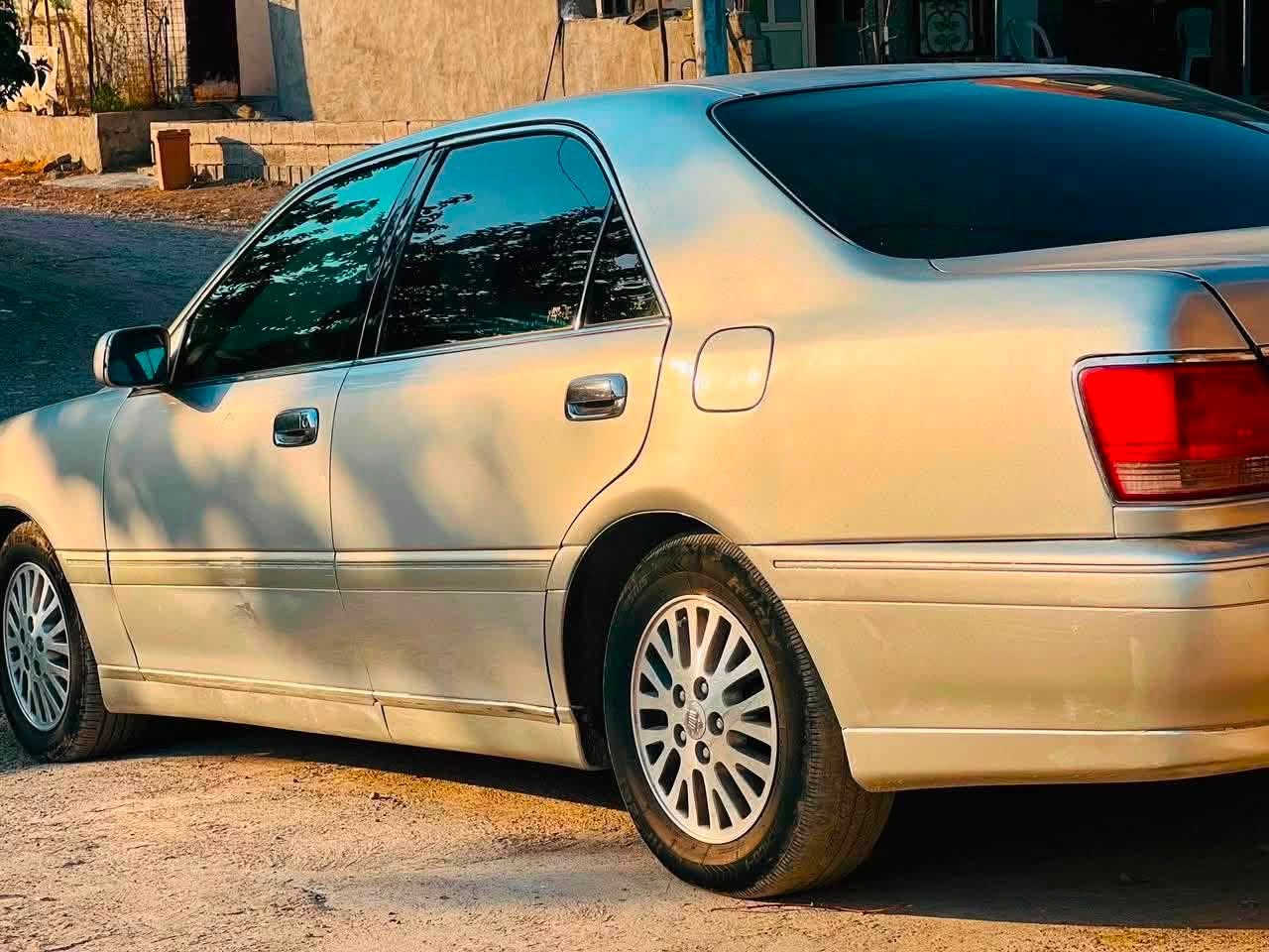 ٢٠٠١ • دي4 • مكينة نظيفة