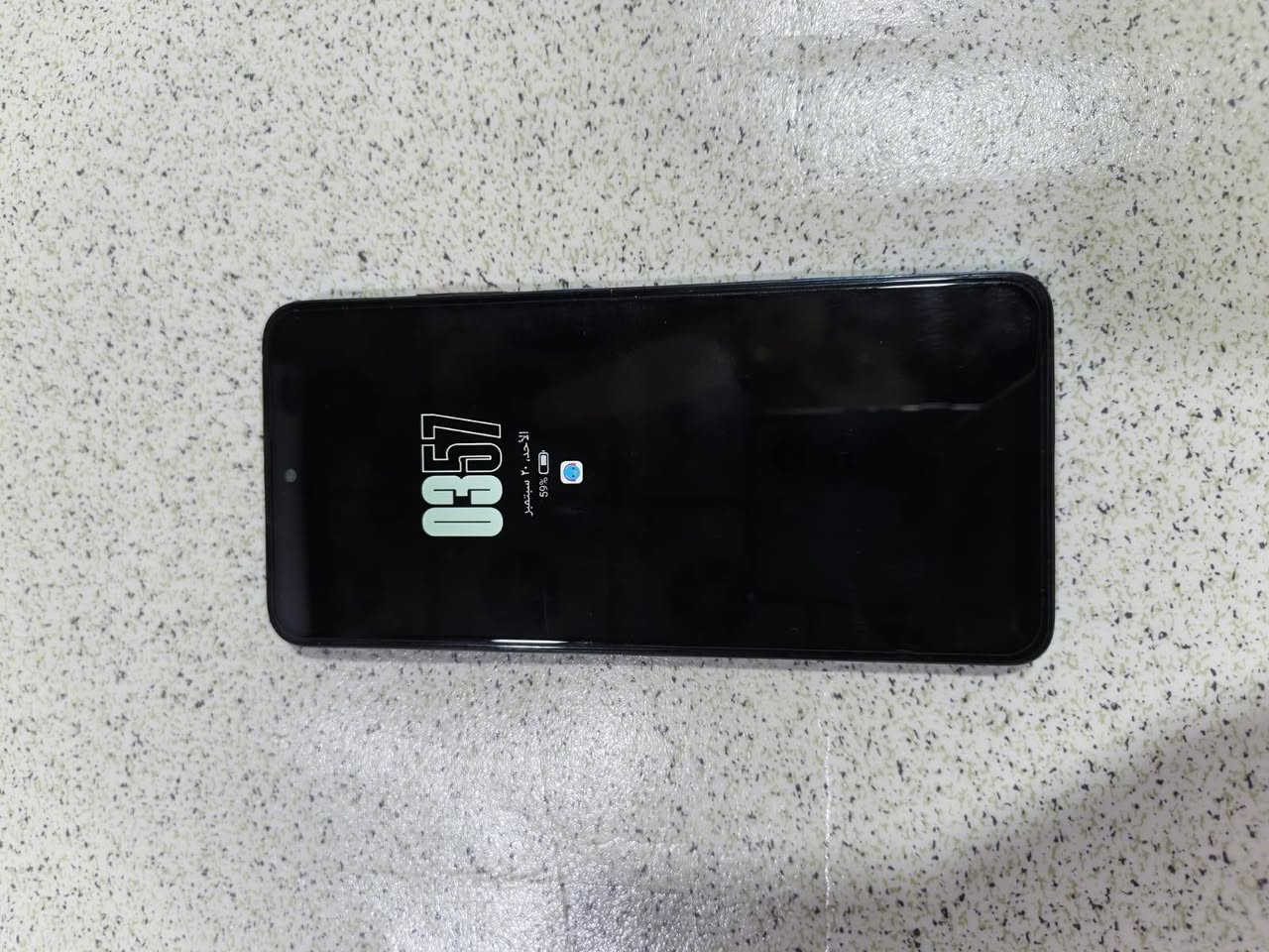 جهاز ريدمي 12
كامل ملحقات 
ذاكره256
بطاريه5000
120هرتز
تلفون نضيف 
سعر180وبي مجال 
عنواني بصره كرمت علي
رقم الهاتف ***********
