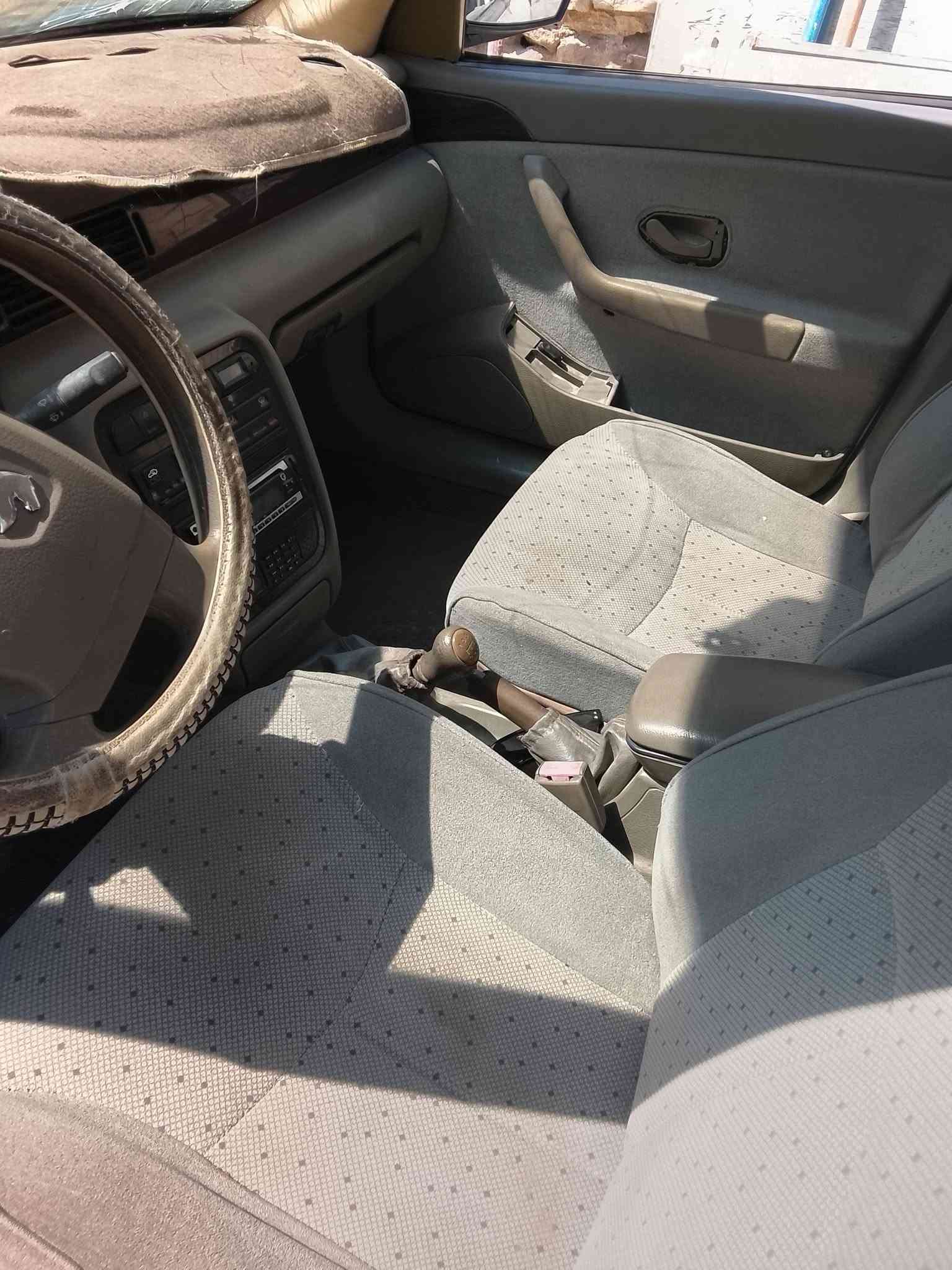السلام عليكم
سمند سورن جاهزه من كلشي تبريد شغال عوزه بس غسل الفريز كهربائيات كلها شغاله مكينه وكير خير من الله الشارع الك مفتوح وترايك وين ما يعجبك سنويتها ما ساقطه 
مابيها ضربه ولا عيب شرعي شواصي  حدايده امامي خلفي خير من الله مداور يمته ما يعجبك خصوصي مثنى رقم الماني
35 ورقه وبيها مجال قليل حگ الجيه مكانها سماوه حي الجمهوري مو شراي لا تكسر بحلال الناس والرزق على الله 
*********** رقمي بي واتساب متواجد بلفيس واهلا وسهلا
