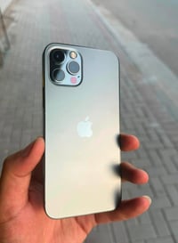 آيفون ١٢ برو • ١٢٨ • مبدل شاشة