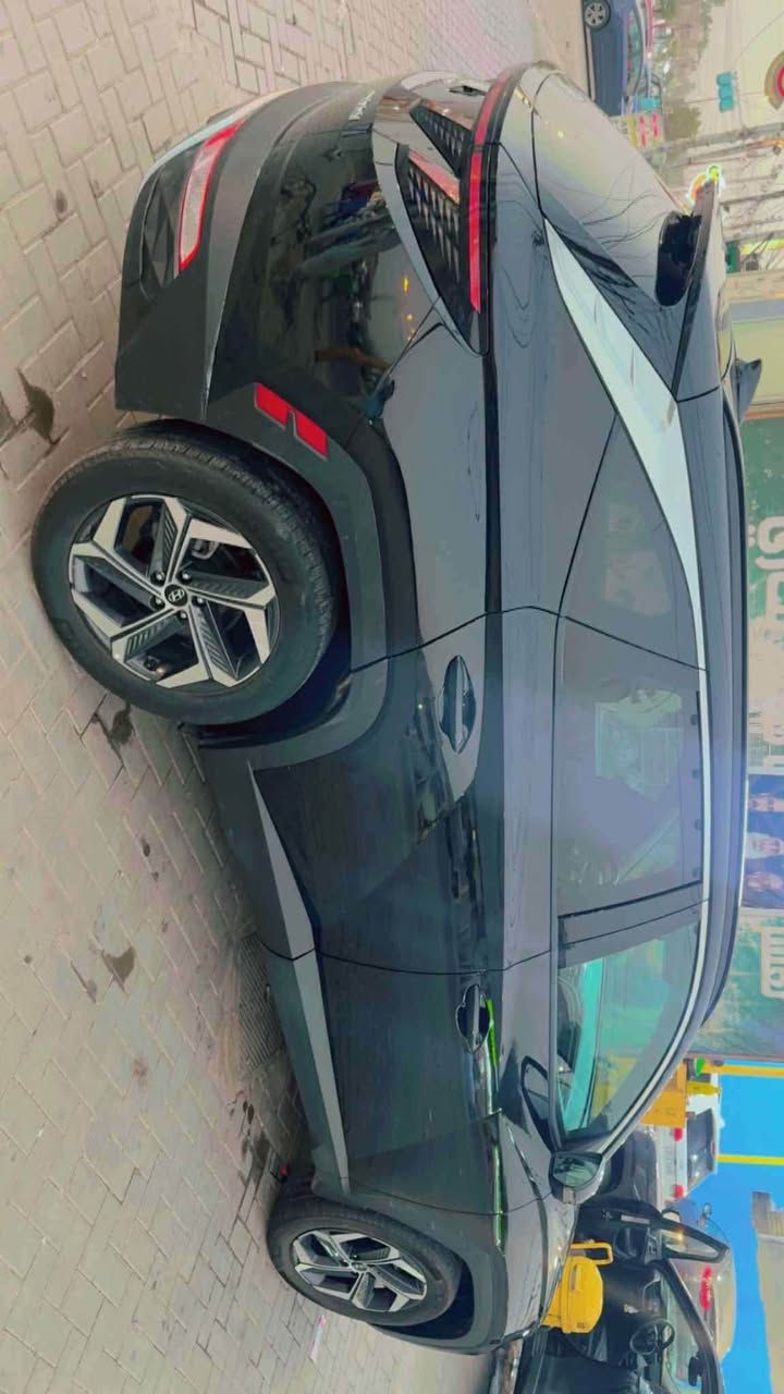 🚘 للبيع Hyundai Tucson Limited Hybrid 2024 🇺🇸

🔹 الموديل: 2024
🔹 الفئة: Limited Hybrid – فل أوبشن
🔹 الوارد: أمريكي 🇺🇸
🔹 المحرك: 1.6 Turbo Hybrid
🔹 القوة: تقريباً 226 حصان
🔹 ناقل الحركة: أوتوماتيك
🔹 الممشى: 30,000 ميل فقط
🔹 اللون: أسود 🖤
🔹 الإيرباغ: بدون إيرباك مفجّر

📌 حالة السيارة:
السيارة كان بيها حادث بالجهة الخلفية والباب، وتم تبديل الباب بباب بنفس اللون، وتم سمكرة وصبغ الجانغ الخلفي، والسيارة حالياً جاهزة للاستخدام.

💰 السعر: 20,000 دولار
🤝 بيه مجال بالحچي للجادين

📞 للاتصال والاستفسار:
***********

