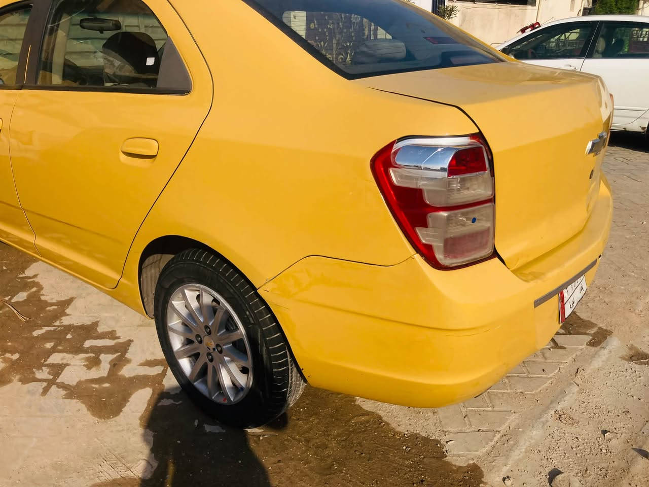 كوبلت موديل 2018 محجوزة للمصرف باقي 3 اشهر ينتهي الحجز وتصبح حرة التسديد علينه احنه اليشتري ياخذ تحويل الشهر الواحد من السنه الجديدة 2027 السيارة مصبوغة حزام بيها حادث الجاملغ الايمن واصل اللغد محرك كير كهربيات كله مظبوطة البيع نقد 40 سعر نهائي البيع بالاقساط سعر 50 سعر نهائي مقدمه 30 وكل شهر 200$ مكان السيارة مدينة الصدر رقم الهاتف ***********
