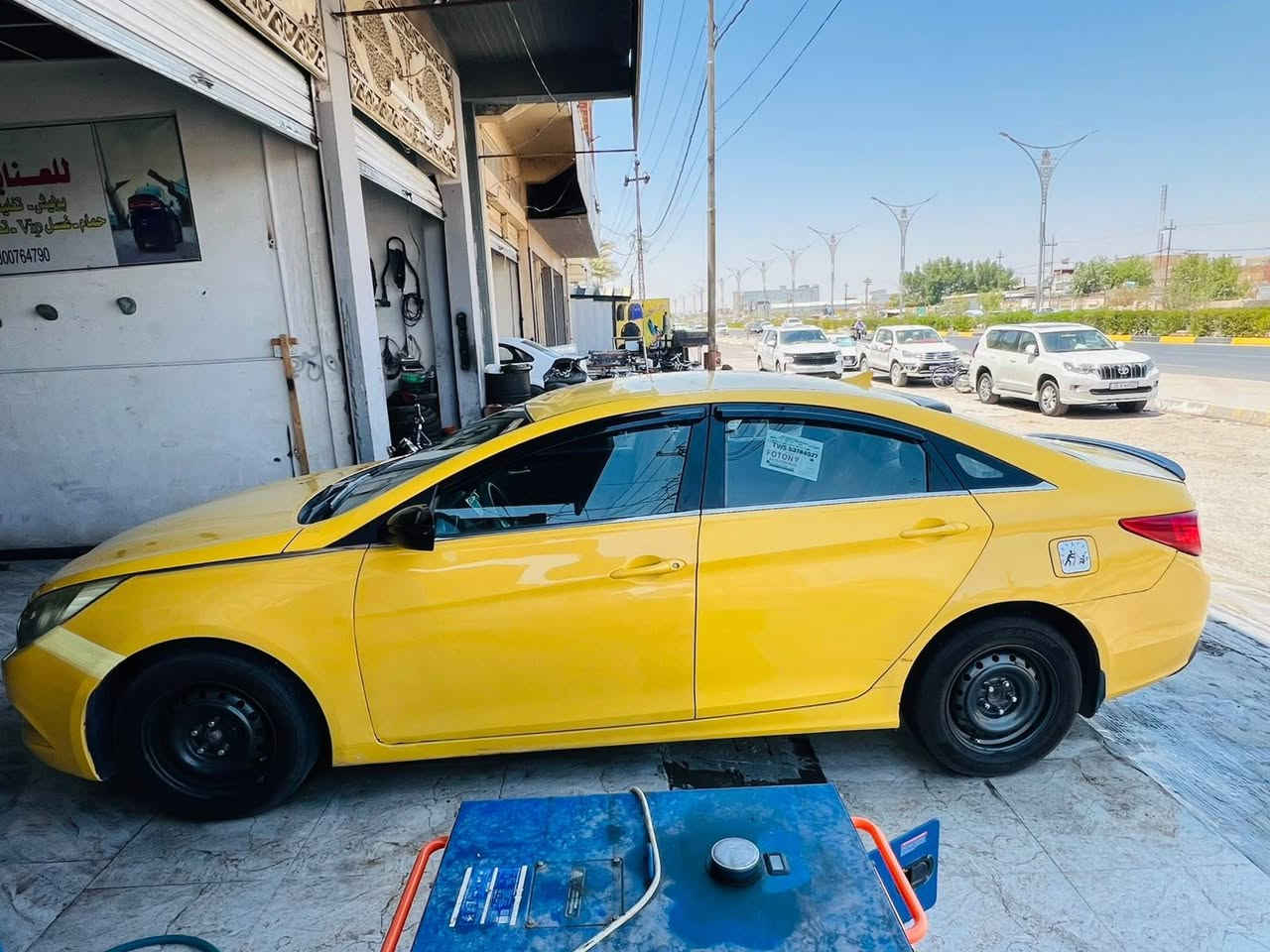 د سوناتا 11كير ومكينه وتبريد ثلج بيها جامغ امامي وجاملغ خلفي بدون دواخل كفاله شواصي ولغو ودواخل سياره من كلشي مراوس او بيع  بسني سياره حلوه وكامله سياره رقمها ديالى عنوانها ديالى بلدروز ***********واتساب وخاص
