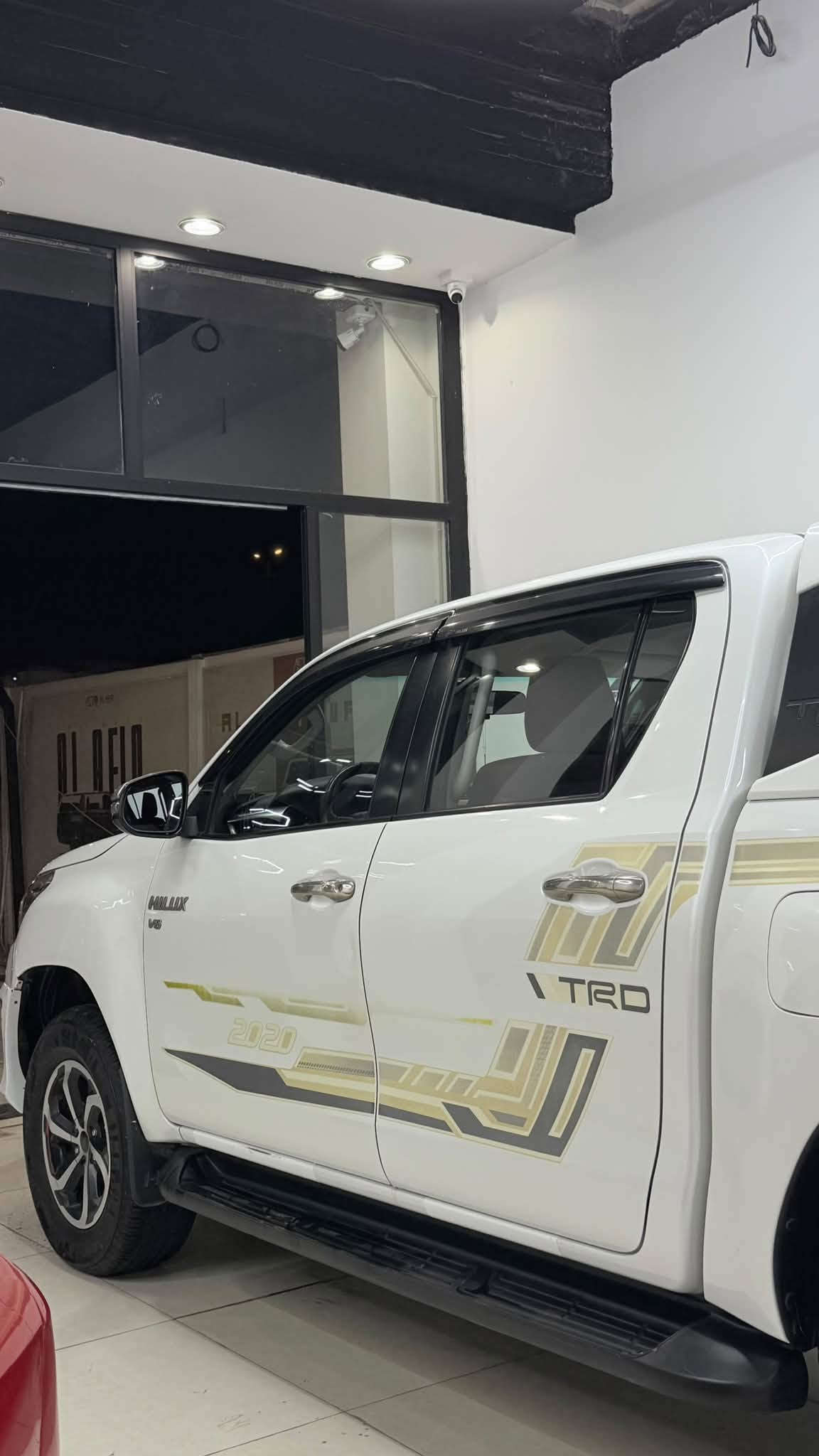 هايلوكس TRD • ٢٠٢٠ • فور ويل ٦ سلندر