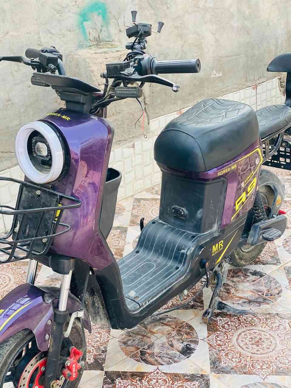 R9 • دراجه شحن • بطاريات جدد