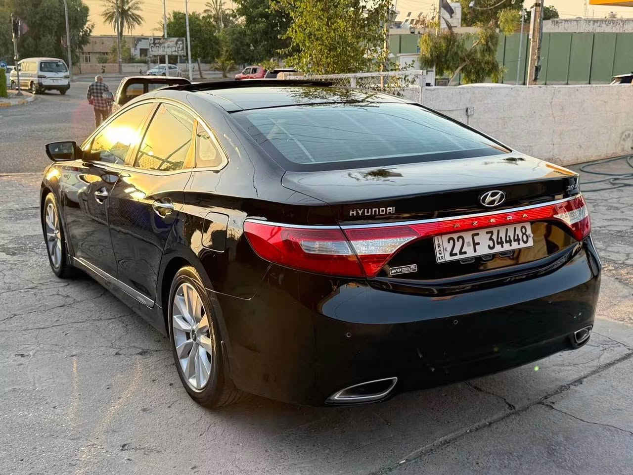 نوع السياره  هونداي ازيرا 
موديل 2013
محرك V6 
مواصفات فول ✅
السونر مرفق 3 قطعه صبغ بدون ضربه
رقم وسنويه جديد 
السعر 107$ بي مجال 
للاستفسار ***********
العنوان ديالى خانقين خناقين, ديالى
