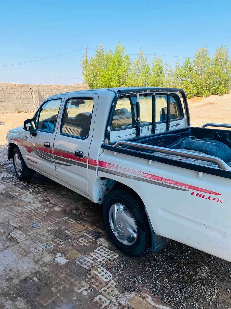 سلام عليكم بيكم جمره للبيع موديل 2003مكفوله رقم بغداد بسمي المكان بغداد الفضيليه السعر ١٢٥وبيها مجال***********
