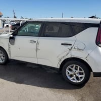 كيا صول ٢٣ هاذه حادثهه عنوان بغداد سعر ١٣٠ وبيهه مجال بسط 07733432363 ...