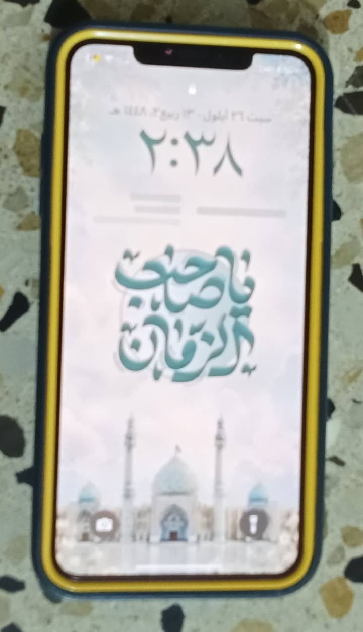 للبيع ايفون اكس اس ماكس 
ذاكرة 512 
بطارية 77
فيس أيدي شغال، وتر بروف.
جهاز نظيف، مكفول من الفتح والصيانة شرط الفحص.

للبيع السعر: 330

للتواصل واتساب : 

***********

نص مكتوب في الصور:
- رجوع حول الاسم iPhone إصدار iOS 18.7.10 اسم الطراز iPhone Xs Max رقم الطراز MT582ZD/A الرقم التسلسلي F2LZ40A5KPH9 انتهت صلاحية التغطية القطع وسجل تاريخ الخدمة الأغاني الفيديوهات ۹۱۸ الصور ٠,٤٥ التطبيقات ۸۳
- ٢:٤٠
- البطارية حالة البطارية والشحن
- رسالة مهمة حول البطارية
- حالة بطاريتك متدنية جداً. يمكن أن يبدل أحد مزودي خدمة Apple المعتمِدين البطارية لاستعادة الأداء والطاقة القصويين.
- العثور على خيارات الخدمة...
- الحد الأقصى للقدرة
- ٪٧٧
- هذا قياس لقدرة البطارية مقارنة بقدرتها عندما كانت جديدة. قد تتسبب القدرة المنخفضة بتقليل ساعات الاستخدام بين عملية الشحن والأخرى.
- أقصى قدرة للأداء
- تدعم بطاريتك حاليًا الأداء الطبيعي وقت الذروة.
- شحن البطارية المحسن
- للحد من استنزاف عمر البطارية، يتعلم الـ iPhone من عادات الشحن اليومية، بحيث ينتظر ولا يتجاوز ٨٠٪ حتى يحين موعد حاجتك إلى استخدامه.