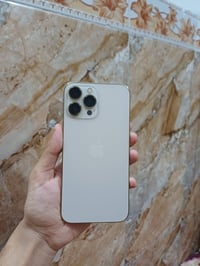 ايفون 13 برو ماكس • بطارية ٧٩٪ • فيس ايدي واكف