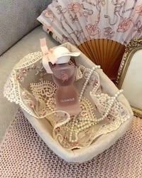 ✨ Laverne Glamour | جلامور من لافيرن ✨  إذا تحبين العطور الأنثوية النا...