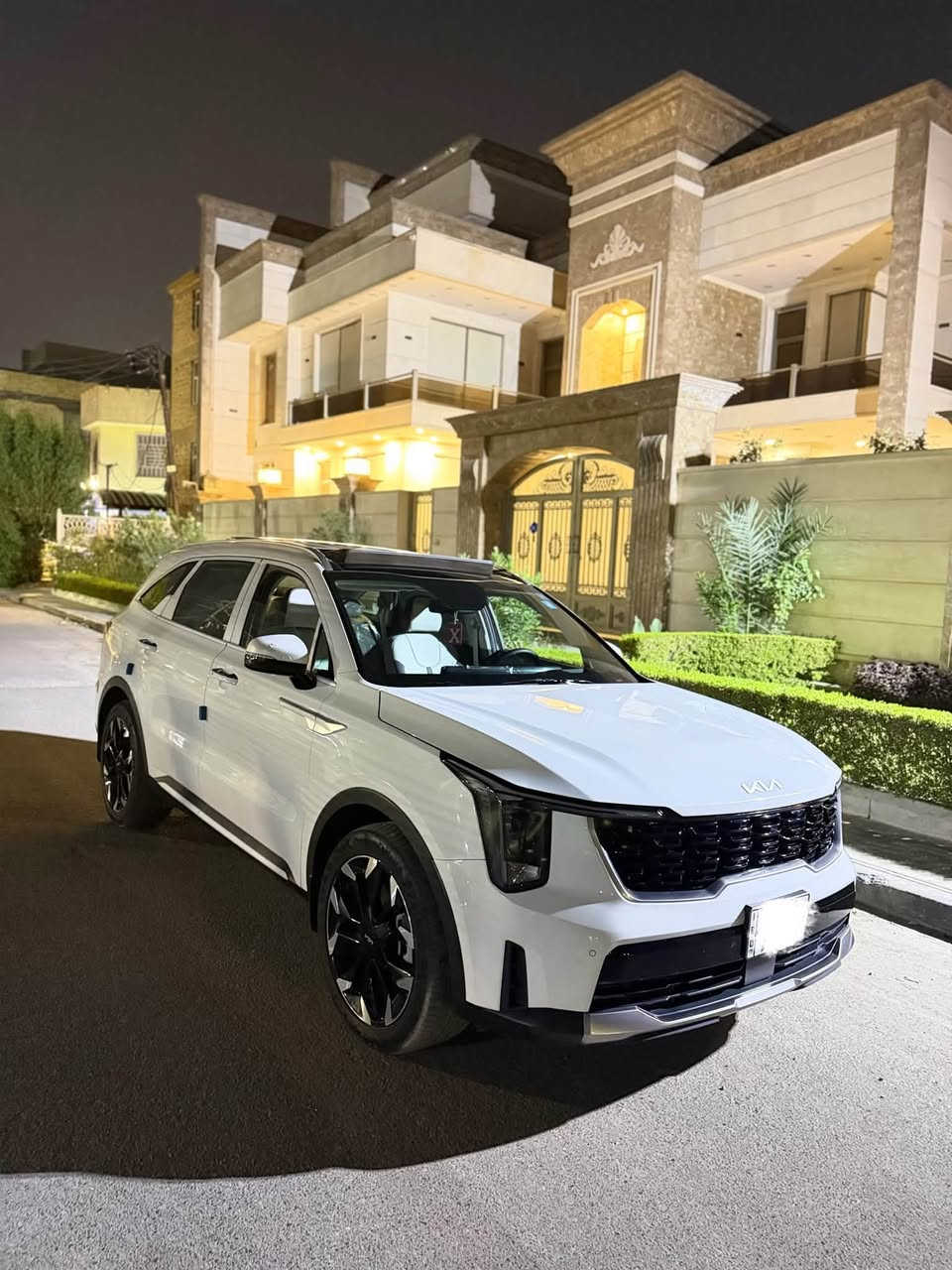 سورنتو 2025 خليجي
بنوراما
 داتا شو 
6 سلندر 
7 راكب 3 قطع تبريد 
كامرتين جنطة كهرباء 
كير ماوس كراسي كهرباء شحن الاسلكي
سيارة جداً نظيفة ع ايدي 
عنوانه بغداد رصافة 
سعره 297 نهايتة 
***********
