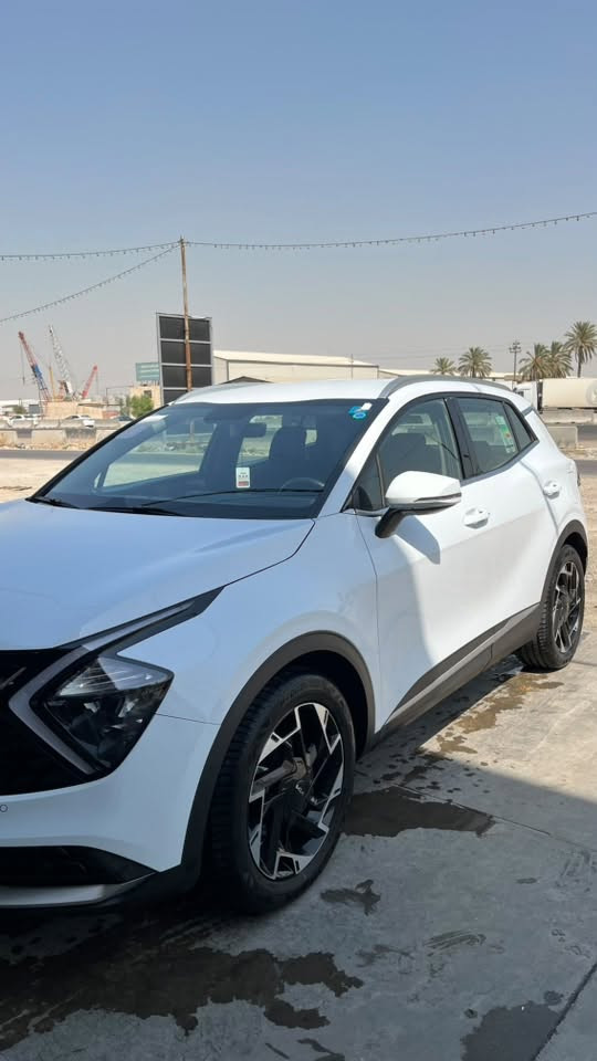 السلام عليكم
سبورتج خليجي فول مواصفات عدى البانراما

الشركة الدولية العراقية 

الموديل  / 2025 الشركة الدولية

الرقم / بغداد انكليزي بأسمي

ممشى السياره 15 الف

مكفوله كفاله عامة من البارد والتبديل بيه ملاحضات بلدعاميه كدحات بسيطه
        
( المواصفات )

بصمة تشغيل +ابواب +صندوق 

نظام ترحيب عند الاقتراب 

لدات امامي + خلفي + زنون

شفتات ستيرن ( تبديل سرعات من المقود )

حساسات امامي + خلفي  

رادارات جانبي 

شاشات ديجتل متصله +كار بلي 

داخل اسود كشنات مخمل

كشنات كهرباء + تدفئة 

صندوق كهرباء شفط  + عند الاقتراب يفتح تلقائي 

تشغيل عن بعد 

ستيرن تدفئة 

مخرج شاحن تايبسي + يو اس بي + واير ليس+ كشنات 

انظمة قياده ايكو + سبورت + نورمال + سمارت 

مري شفط   +اشاير  

تبريد قطعتين امامي + خلفي 

تحكم ستيرن فول جهتين 

شاشة عرض أعطال 

هاند بريك بصمه

5 ويل كب كروم اسود حجم 19

مانع انزلاق + مانع منحدرات + مثبت سرعه 

اوتو هولد توقف ذاتي 

بارك سنسر 

كاميرا خلفيه دواره 

اشارة ترحيب 

عدد البصمات 2 

عده غير مستعمله + سبير +  مطفأة + مثلث + كتلوكات 

& العنوان ( بغداد ) 

&السعر ( 219$ ) بيه مجال 

& الرقم  ***********
