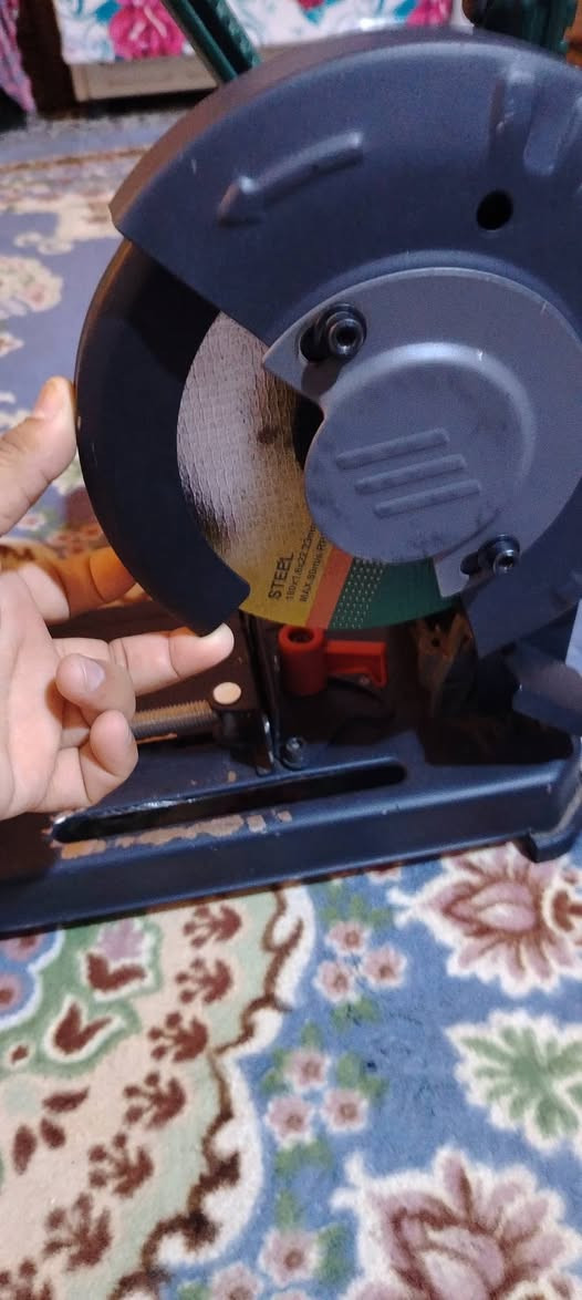 اغراض للبيع رقم الهاتف *********** بي واتساب
