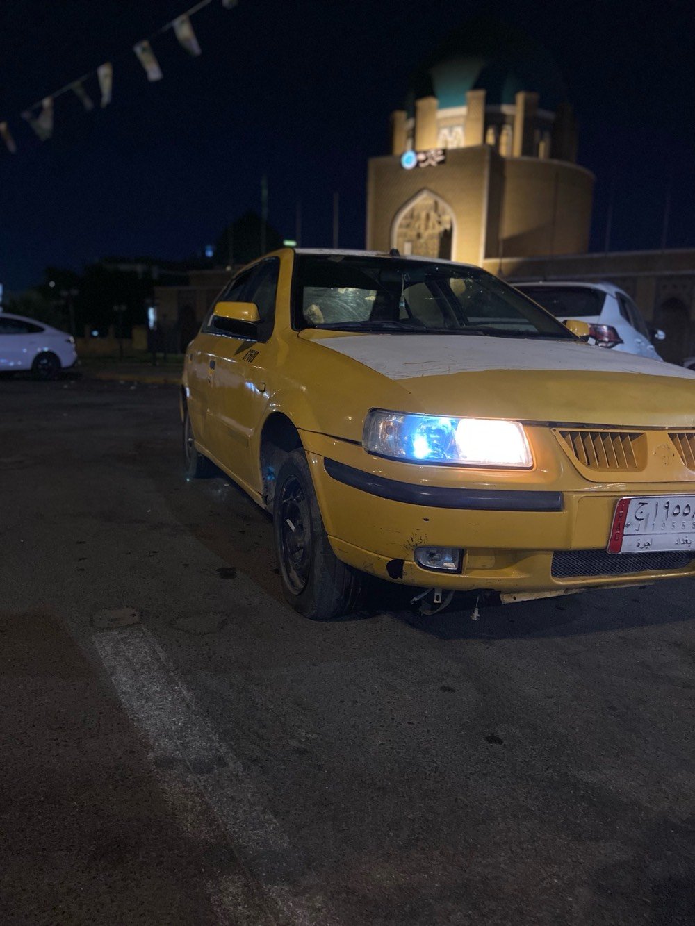 سمند موديل 10
محرك بيجو مجفت جديد 1800 
كير قبل فتره شتريته جديد
سياره يرادله شويه ترتيب 
مكان بغداد
***********
25وبيه مجال 
مستعجل بيعه