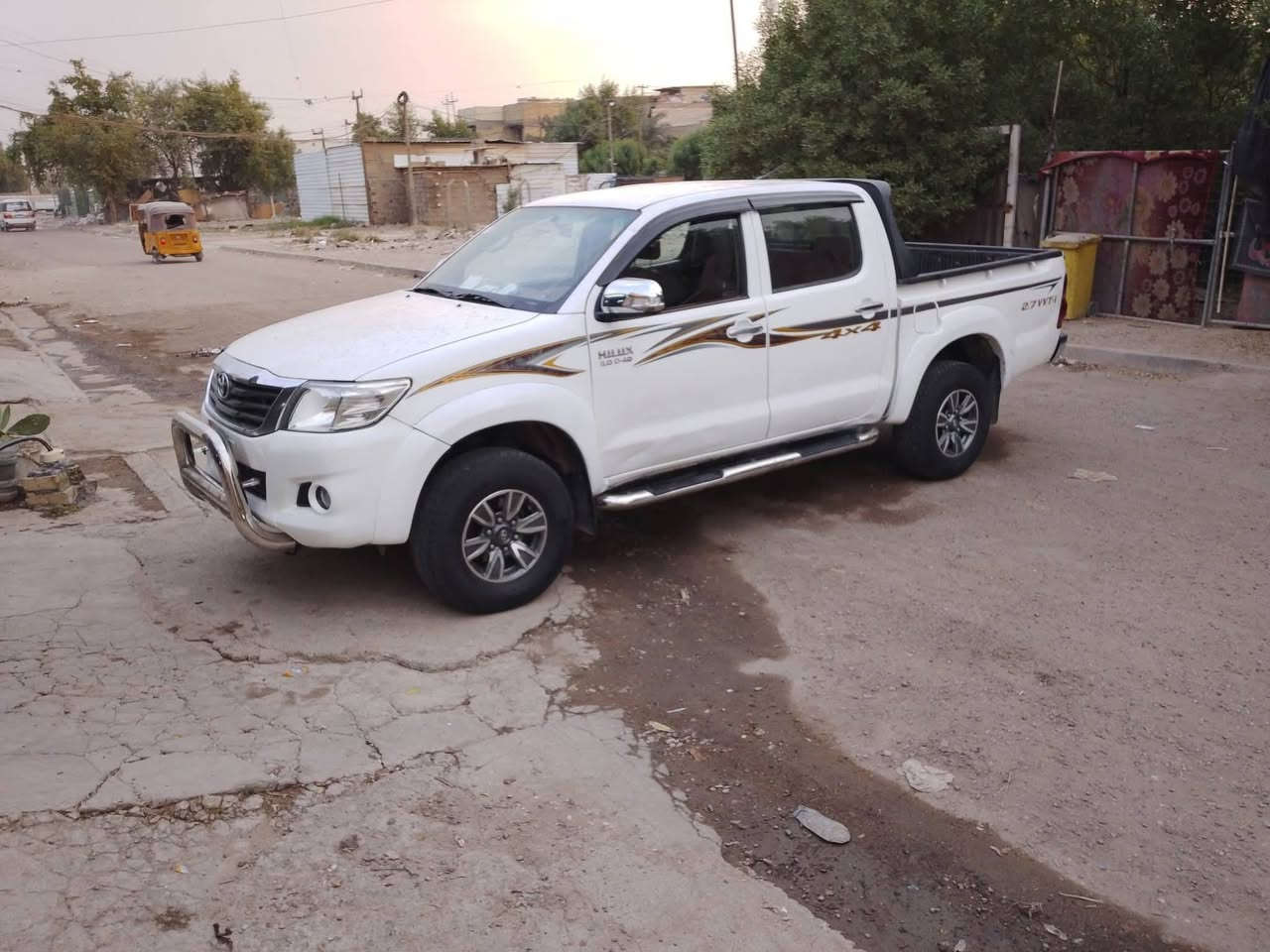 هايلكس • ٢٠١٣ • رقم بصره