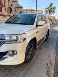 لاندكروز GXR • ٢٠٢٠ • ٧٢ الف