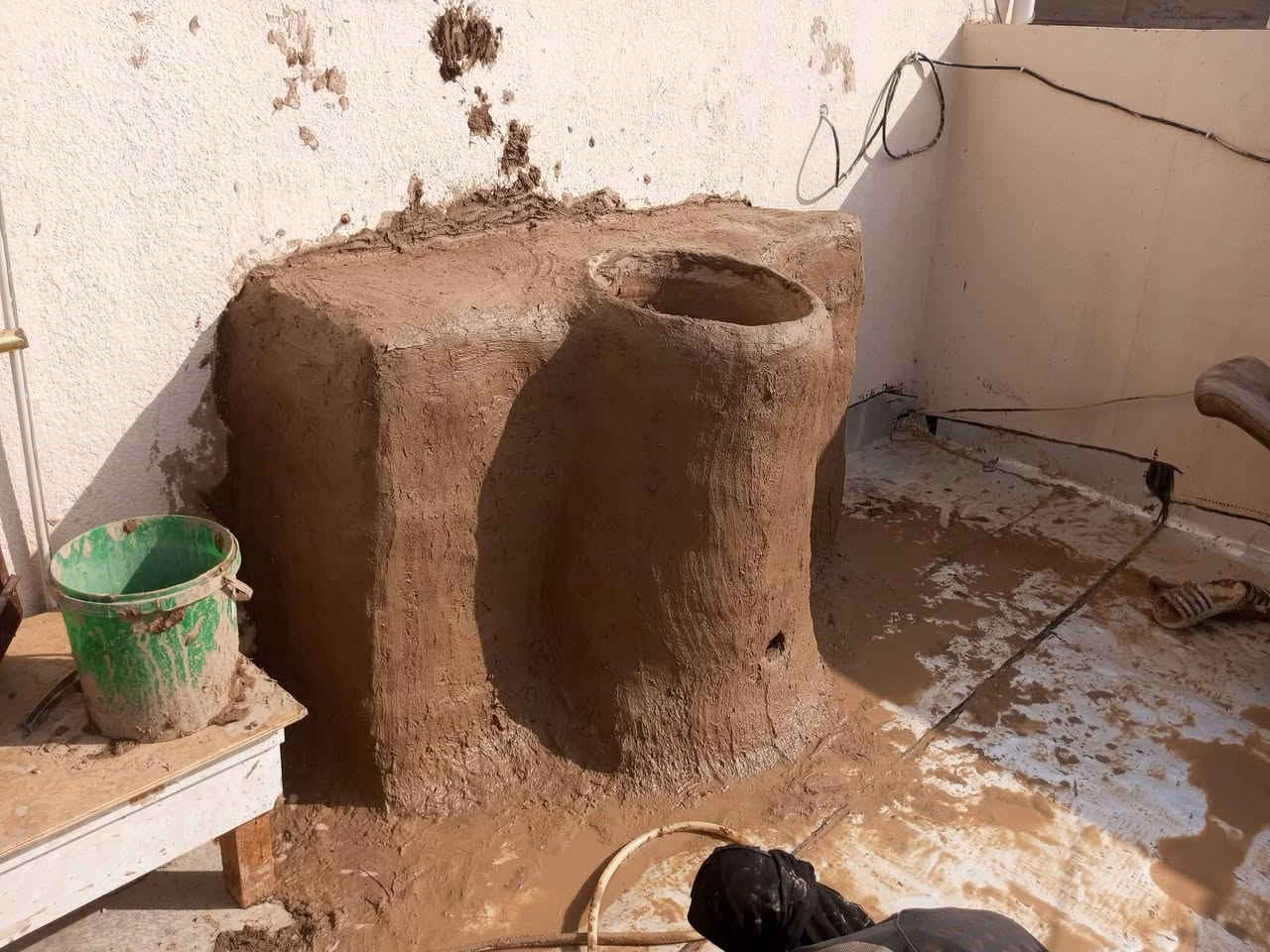 ***********

نص مكتوب في الصور:
- حيدر حيدر الآن
- مرتضى حرب p تقييم ...
- إضافة جديد
- مشاهدون ...
- لا يوجد
- مشاركة
- مشاركة كمنشور
- منشور حيدر حيدر
